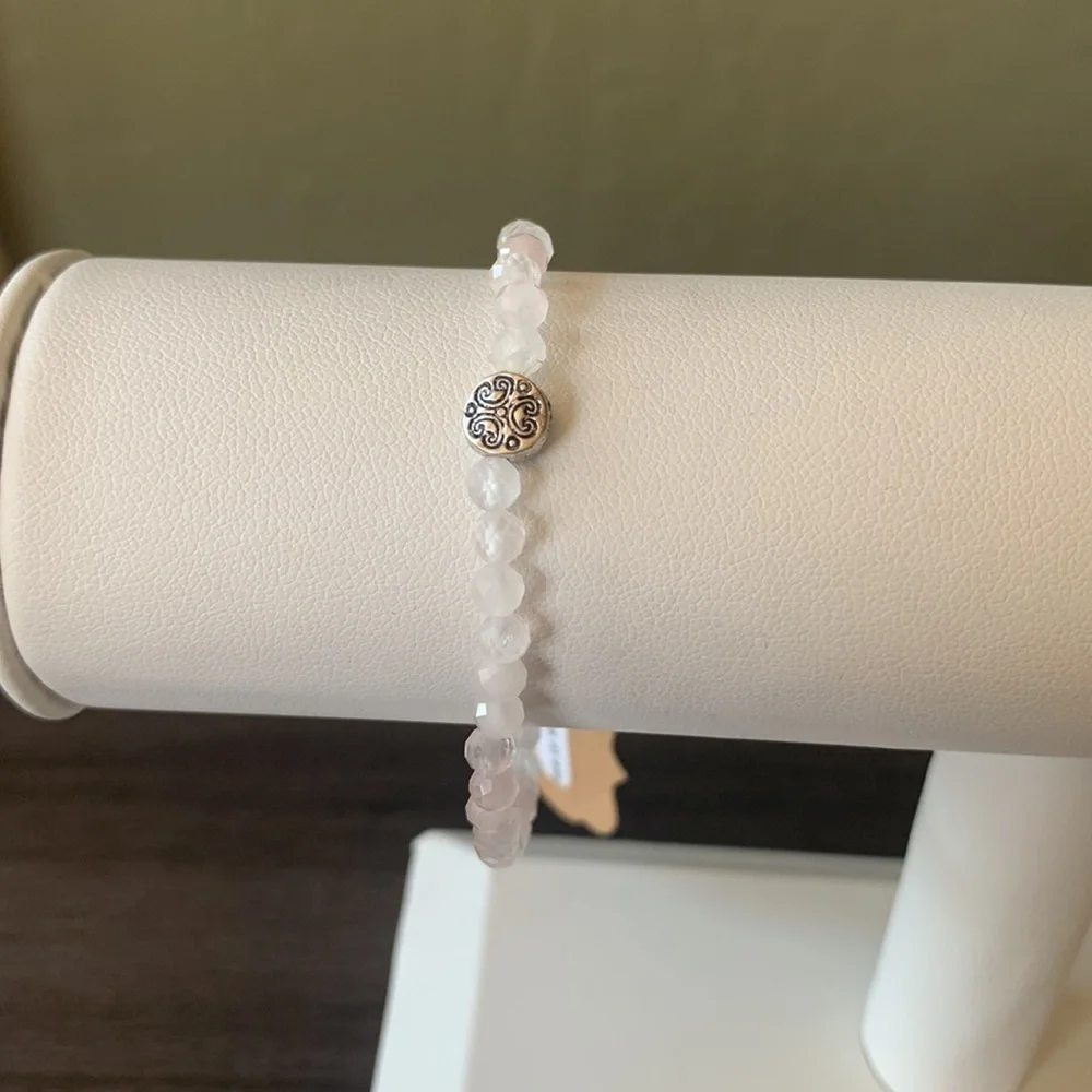 Rose Quartz Bracelet NWT‎